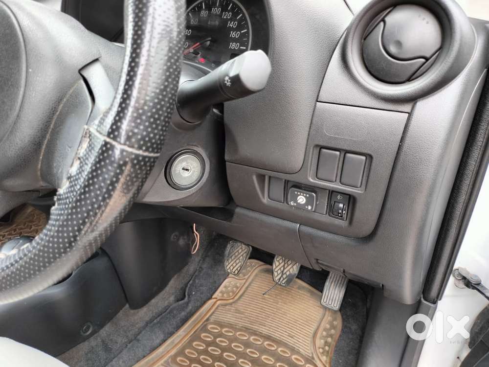 Nissan Micra Xe Petrol, 2012, Cng & Hybrids