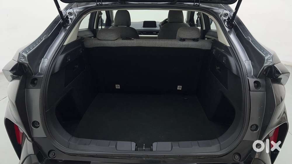 Tata Curvv Pure Plus S 1.2 Revotron Petrol 7dca, 2025, Petrol