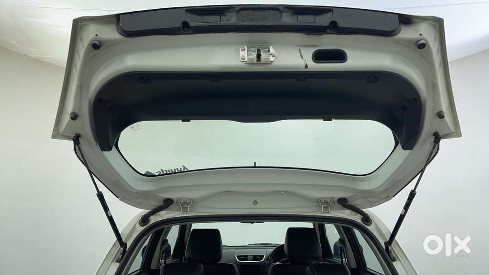 Maruti Suzuki Swift Vvt Vxi, 2012, Petrol