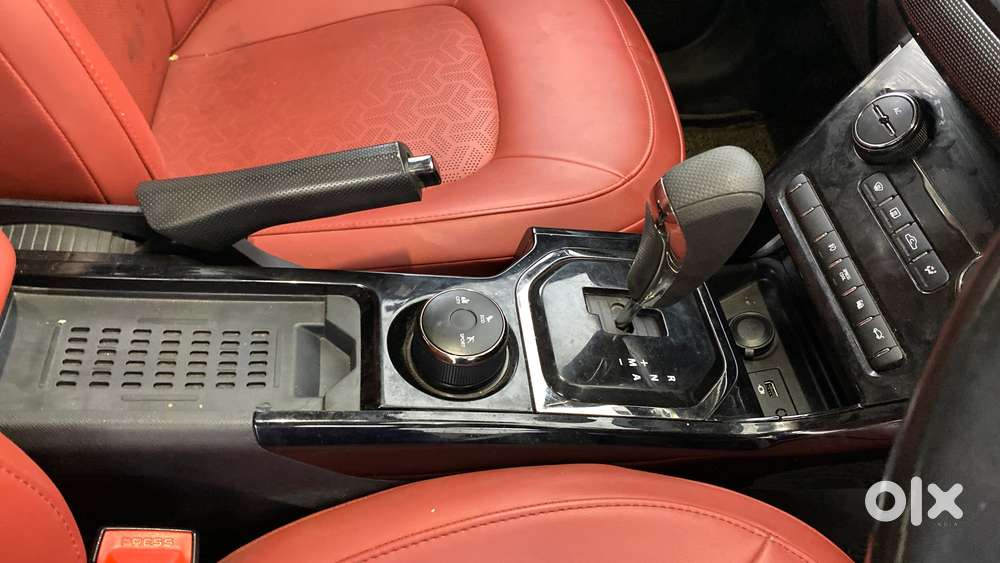 Tata Nexon Xza Plus Diesel Dark Edition, 2023, Diesel