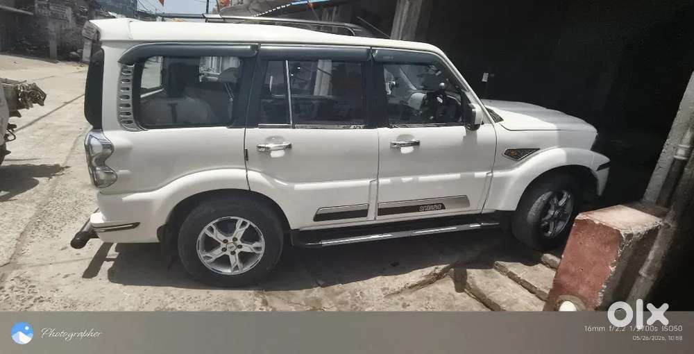 Mahindra Scorpio Classic 2015 Petrol Classic