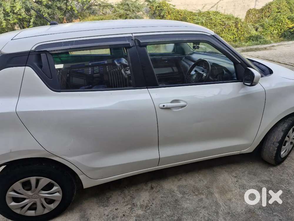 Maruti Suzuki Swift 2021 Petrol 62300 Km Driven