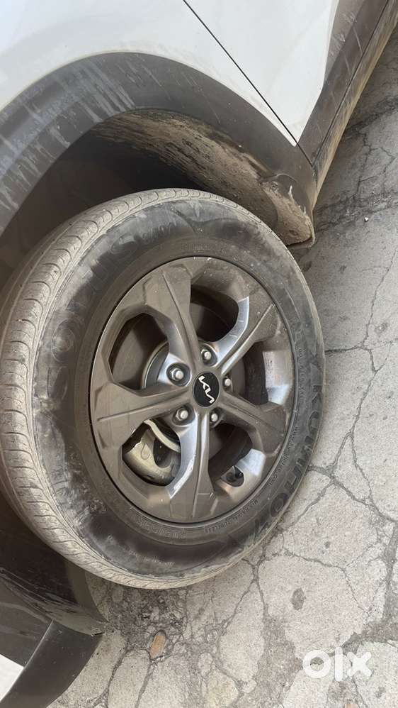 Kia Seltos Petrol 2023