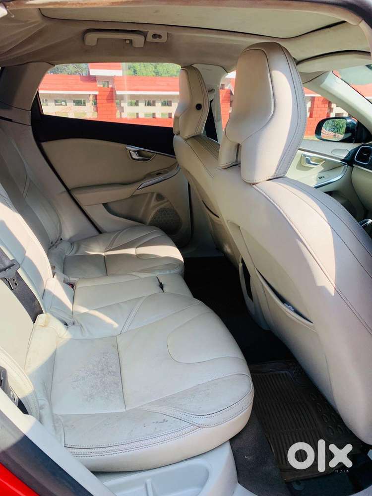 Volvo V40 Cross Country D3, 2014, Diesel