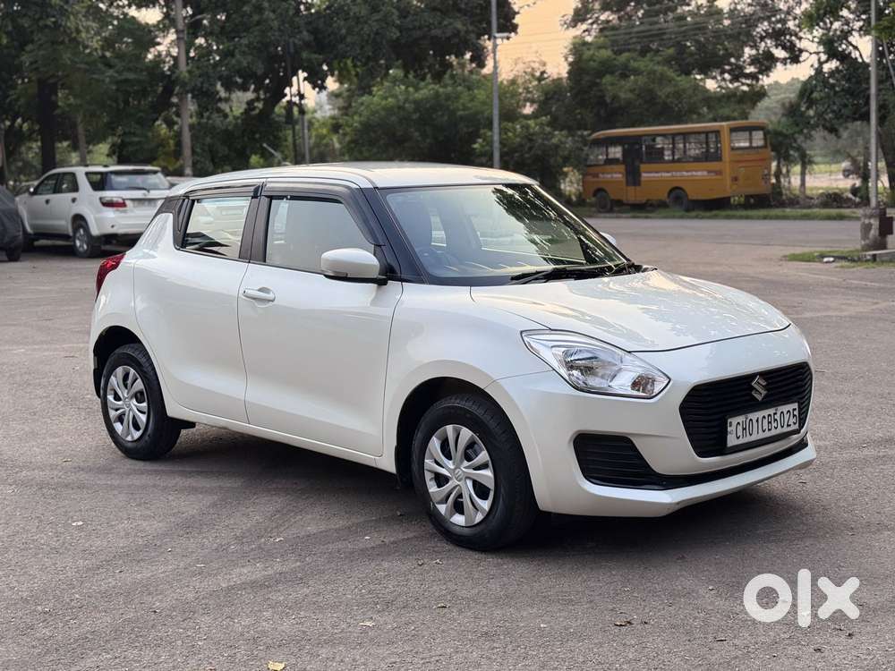 Maruti Suzuki Swift Vxi Optional, 2020, Petrol