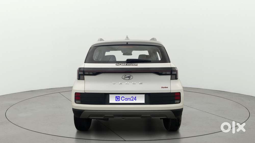 Hyundai Venue 1.0 S (o) Turbo Dct, 2023, Petrol