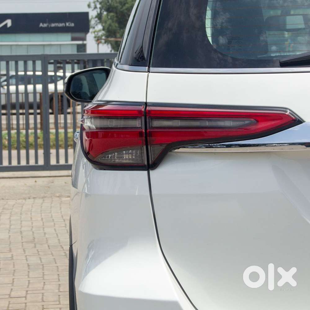 Toyota Fortuner 4x2 At 2.8 Diesel, 2022, Diesel