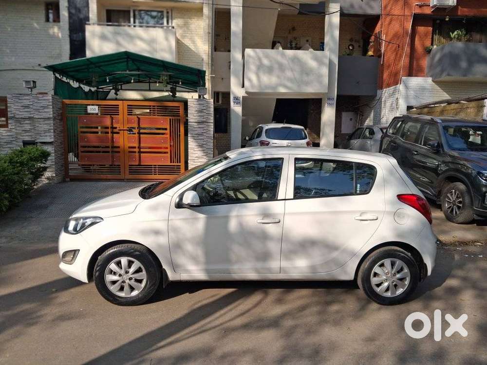 Hyundai I20 Sportz 1.2 Bs-iv, 2014, Petrol