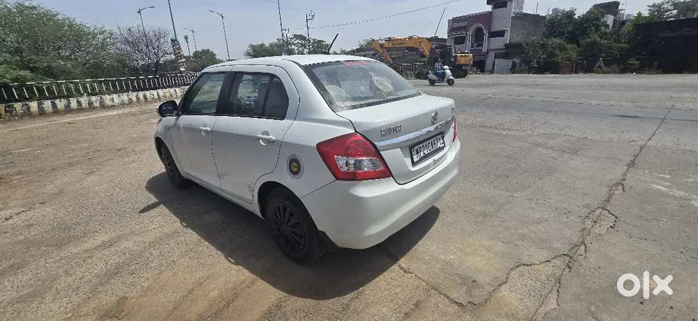 Maruti Suzuki Dzire 2017 Petrol 28800 Km Driven