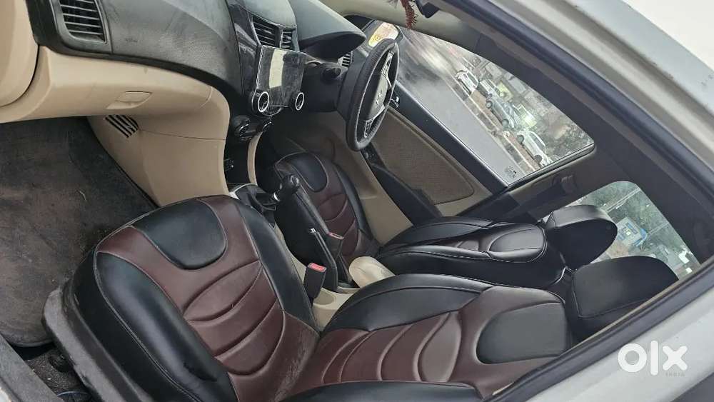 Hyundai Verna Fluidic 2012