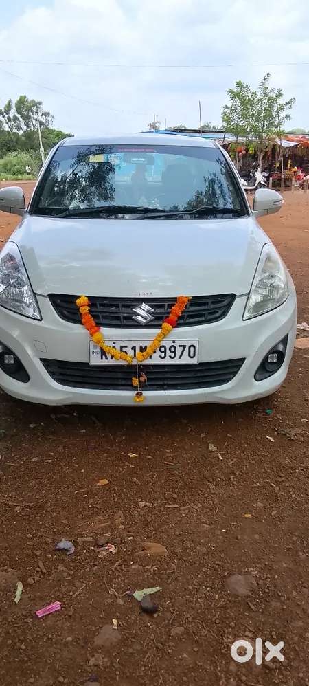 Maruti Suzuki Dzire 2015 मैन्युअल 24 किमी