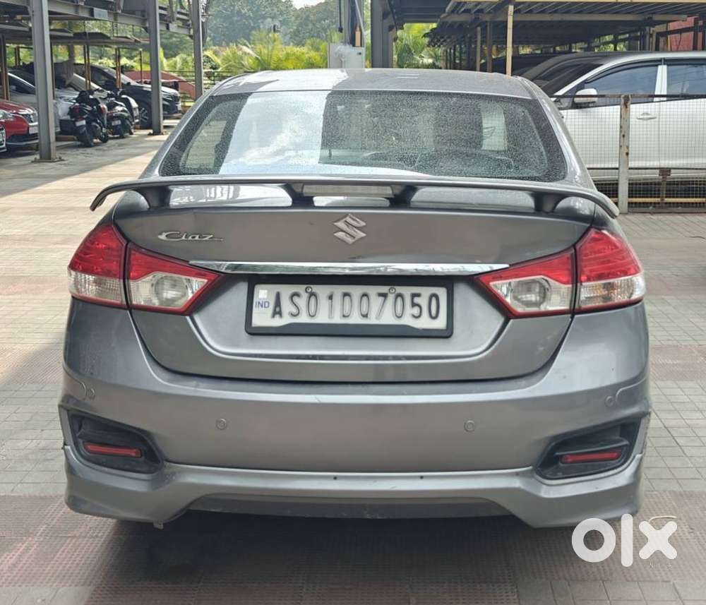 Maruti Suzuki Ciaz 1.3 Alpha Shvs Mt, 2018, Petrol
