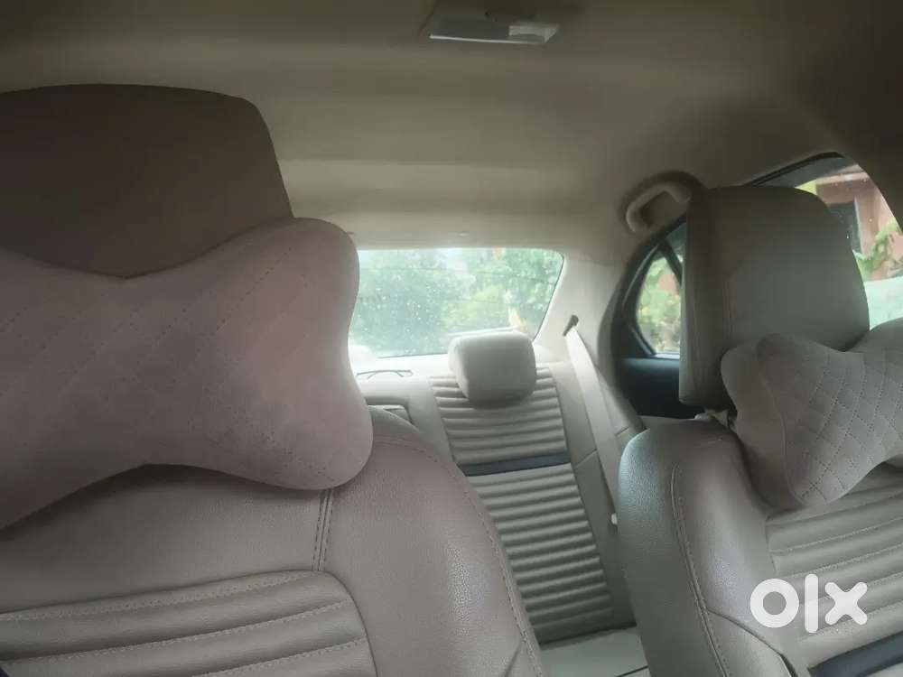 Maruti Suzuki Dzire 2023 Petrol 43000 Km Driven