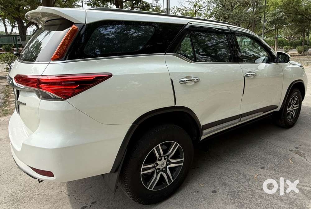 Toyota Fortuner 4x2 At 2.8 Diesel, 2017, Diesel