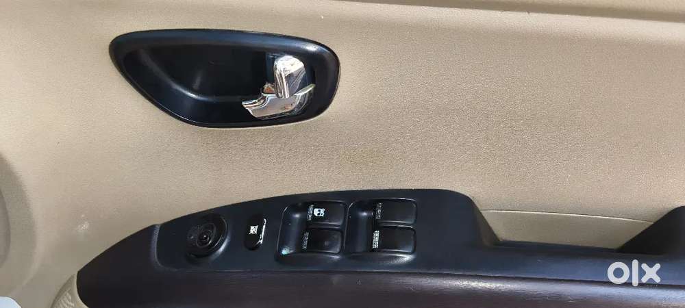 Hyundai I10 2011 Petrol 82350 Km Driven