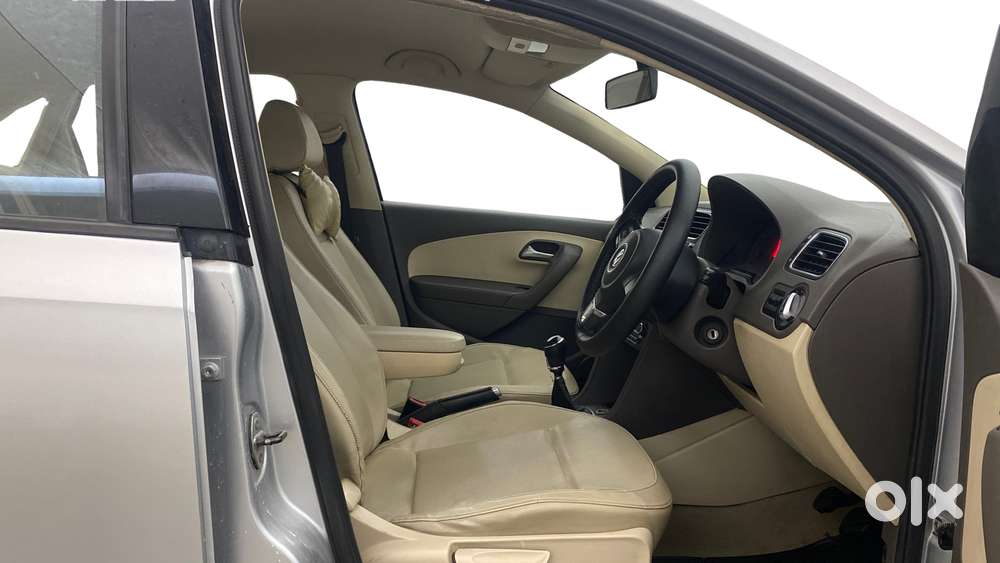 Volkswagen Vento 2010-2013 Petrol Highline, 2013, Petrol