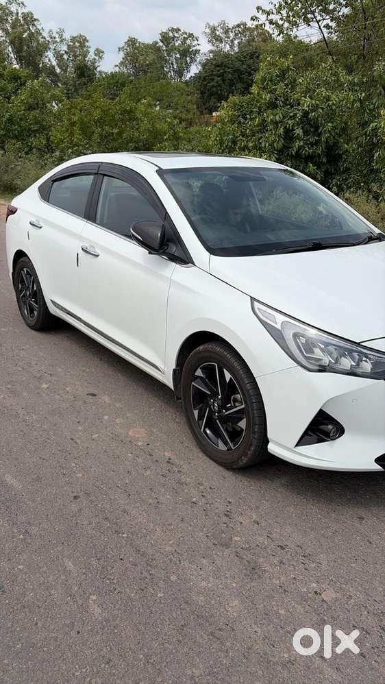 2022 Hyundai Verna Petrol