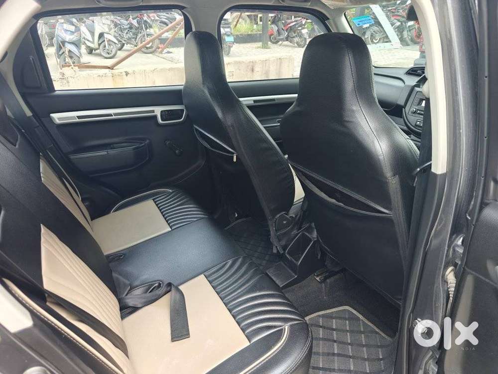 Maruti Suzuki S-presso Vxi, 2024, Petrol