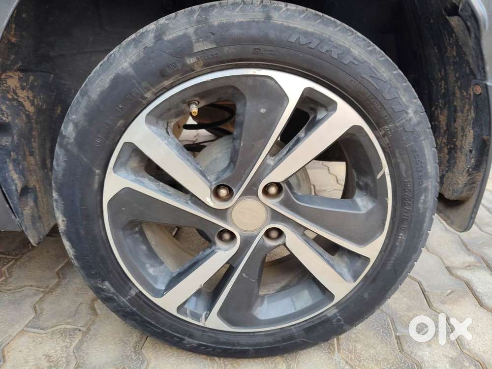 Tata Altroz Xz, 2022, Petrol