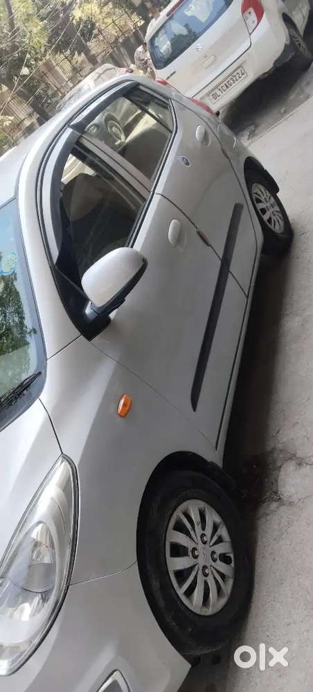 Family Yush Car 2014 Company Green