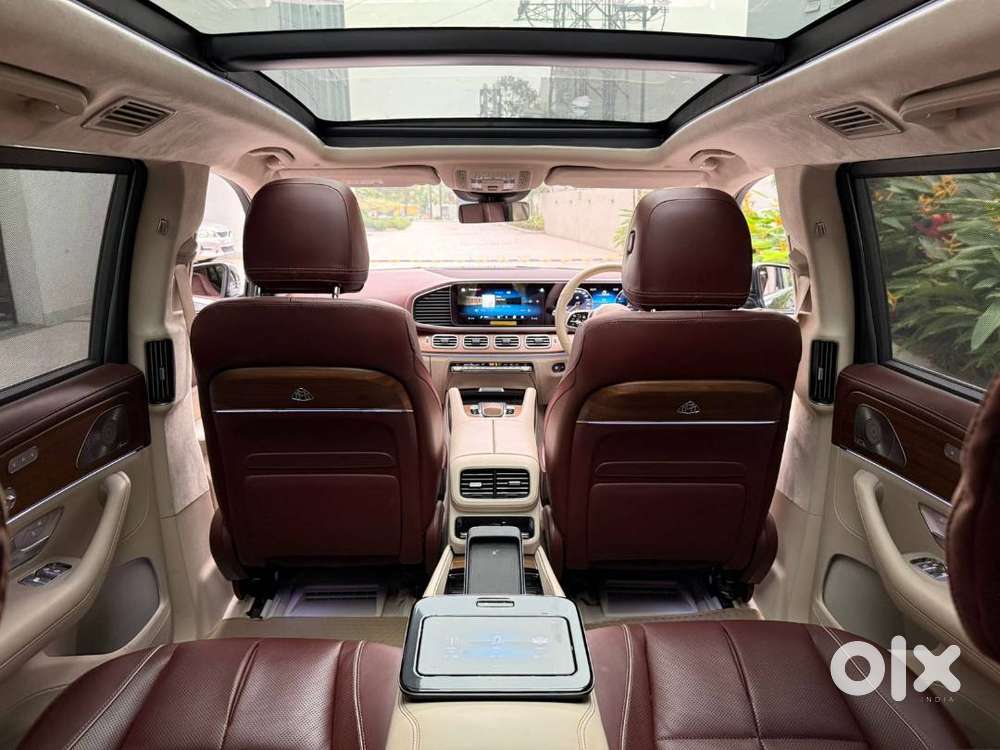 Mercedes-benz Maybach Gls 2024 Petrol 11700 Km Driven