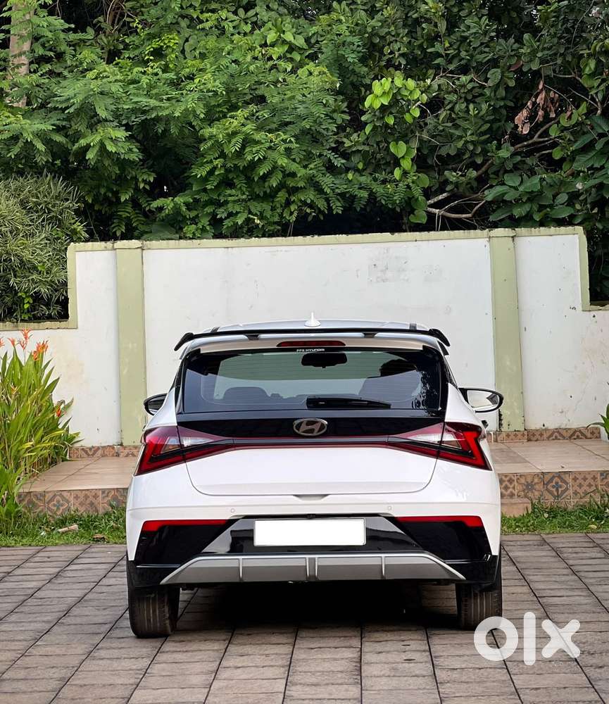 Hyundai I20 Asta (o) 1.2 Ivt, 2024, Petrol