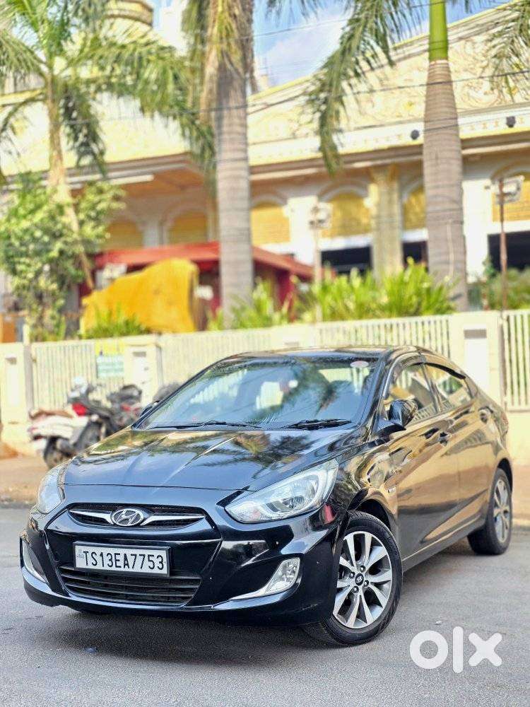 Hyundai Verna Vtvt 1.6 Sx, 2014, Petrol