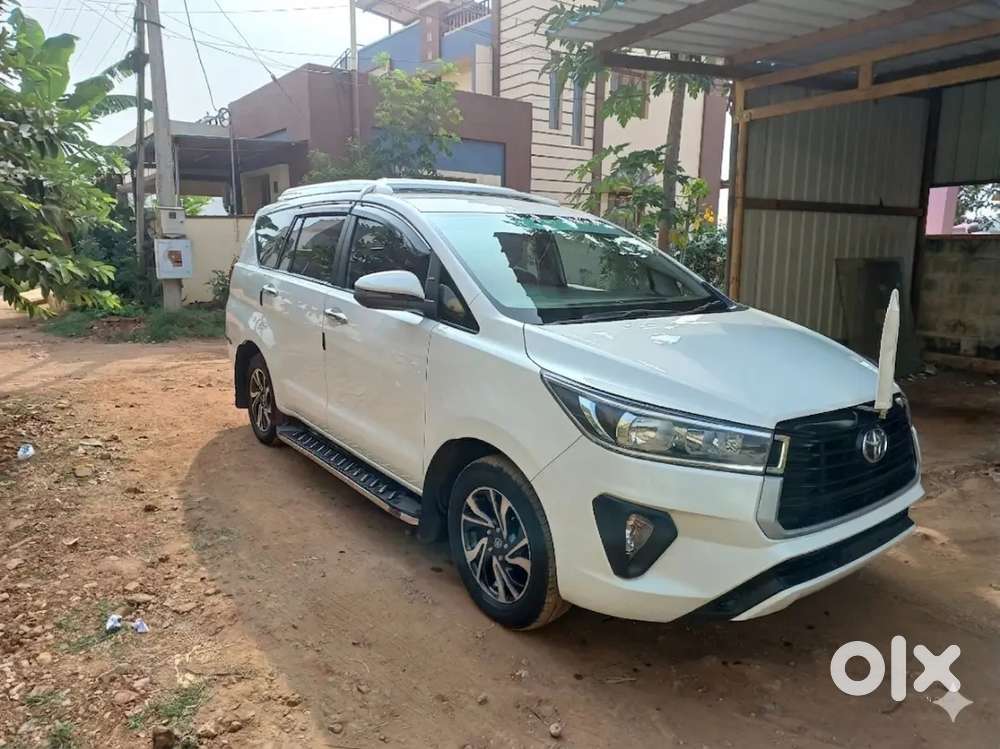 T Board Toyota Innova Crysta 2022