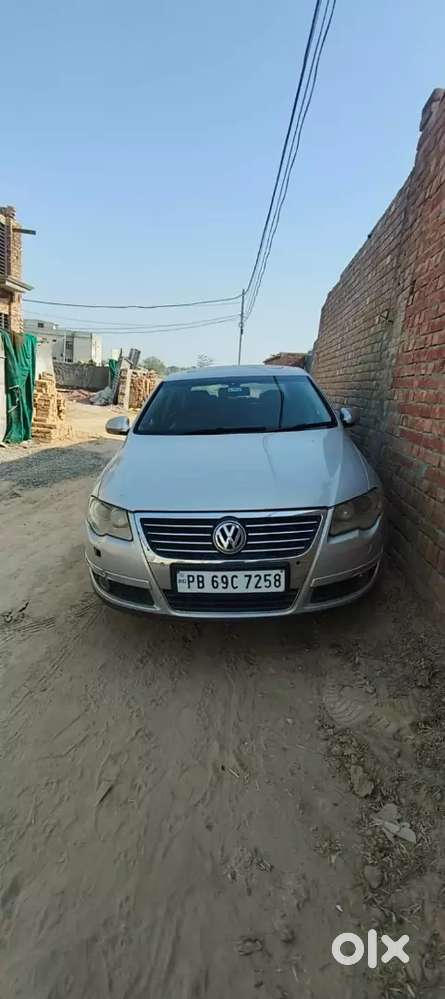 Volkswagen Passat 2010 Diesel 200000 Km Driven