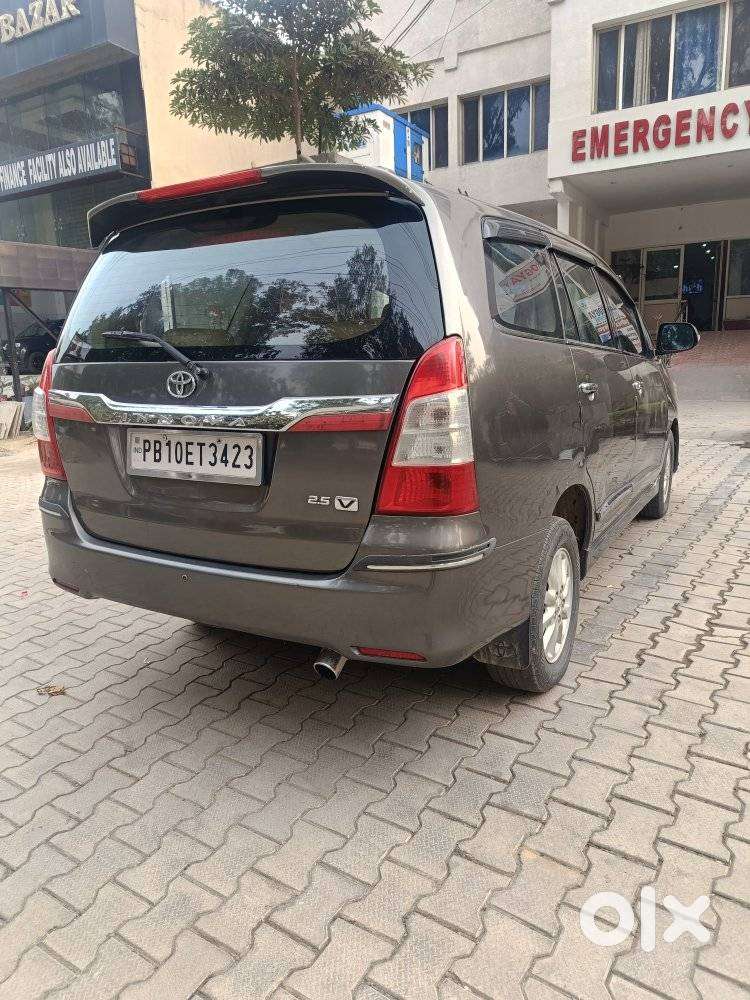 Toyota Innova 2.5 V 7 Str, 2014, Diesel