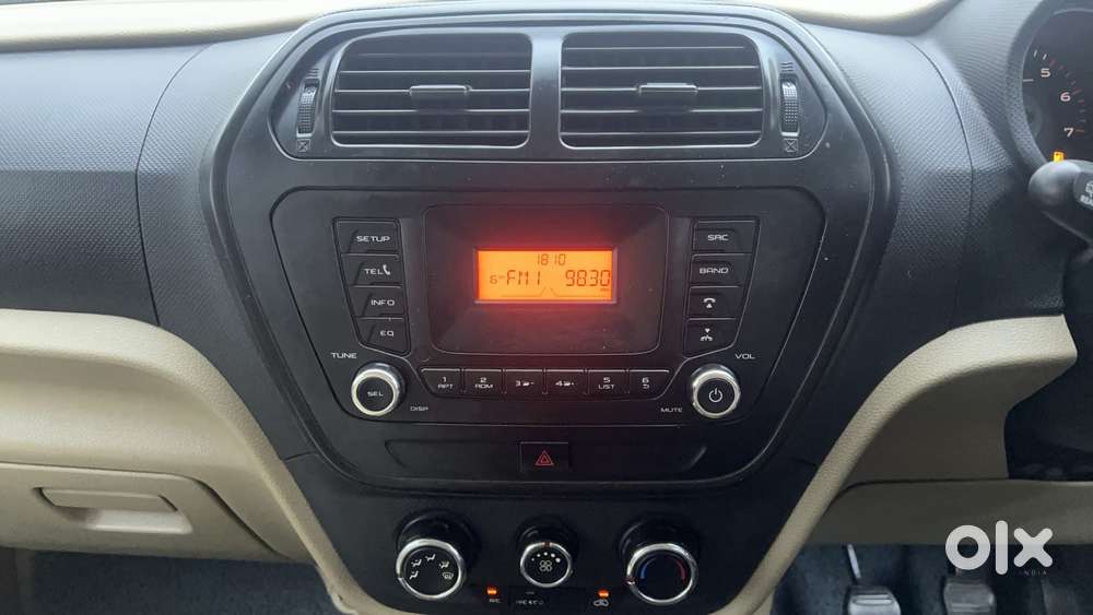 Mahindra Tuv 300 T6 Plus, 2015, Diesel