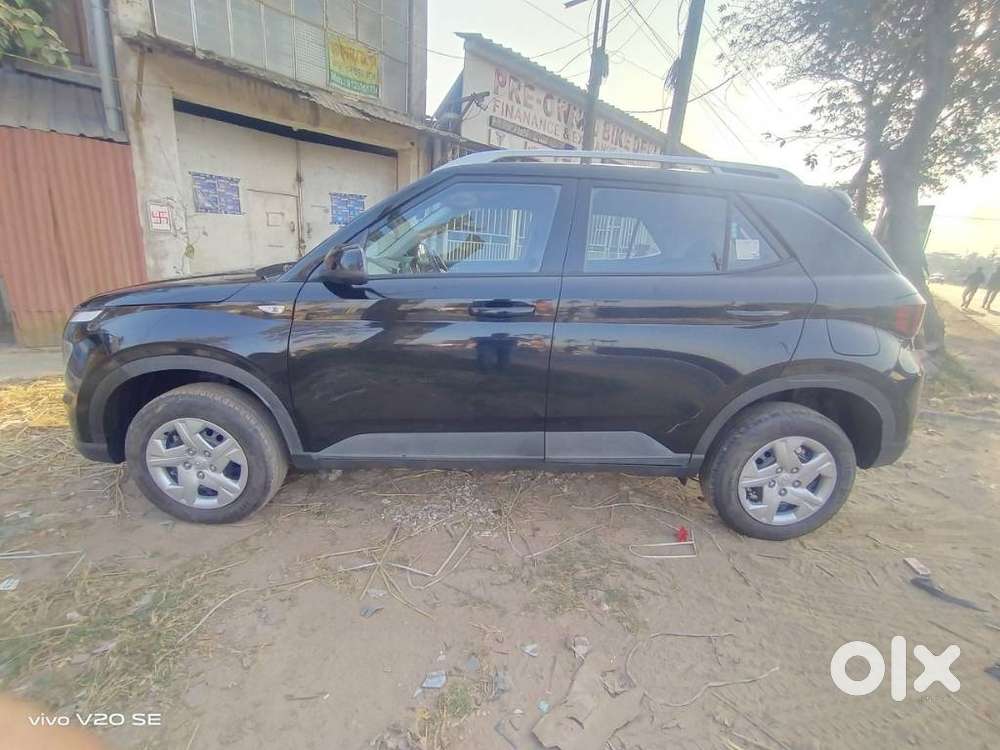 Hyundai Venue S Mt 1.2 Kappa, 2023, Petrol