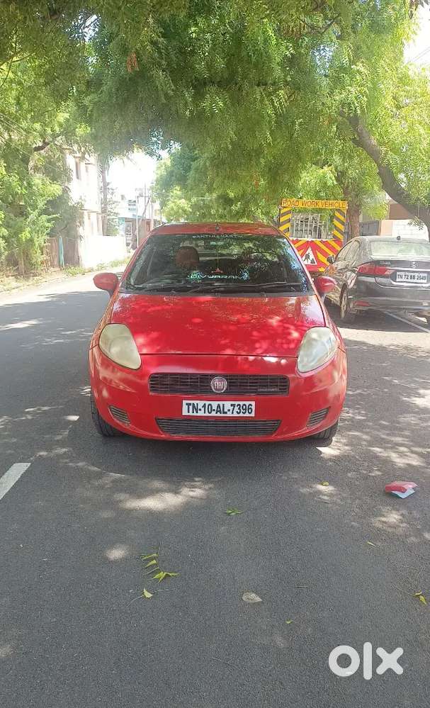 Fiat Grande Punto 2013 Diesel 12000 Km Driven