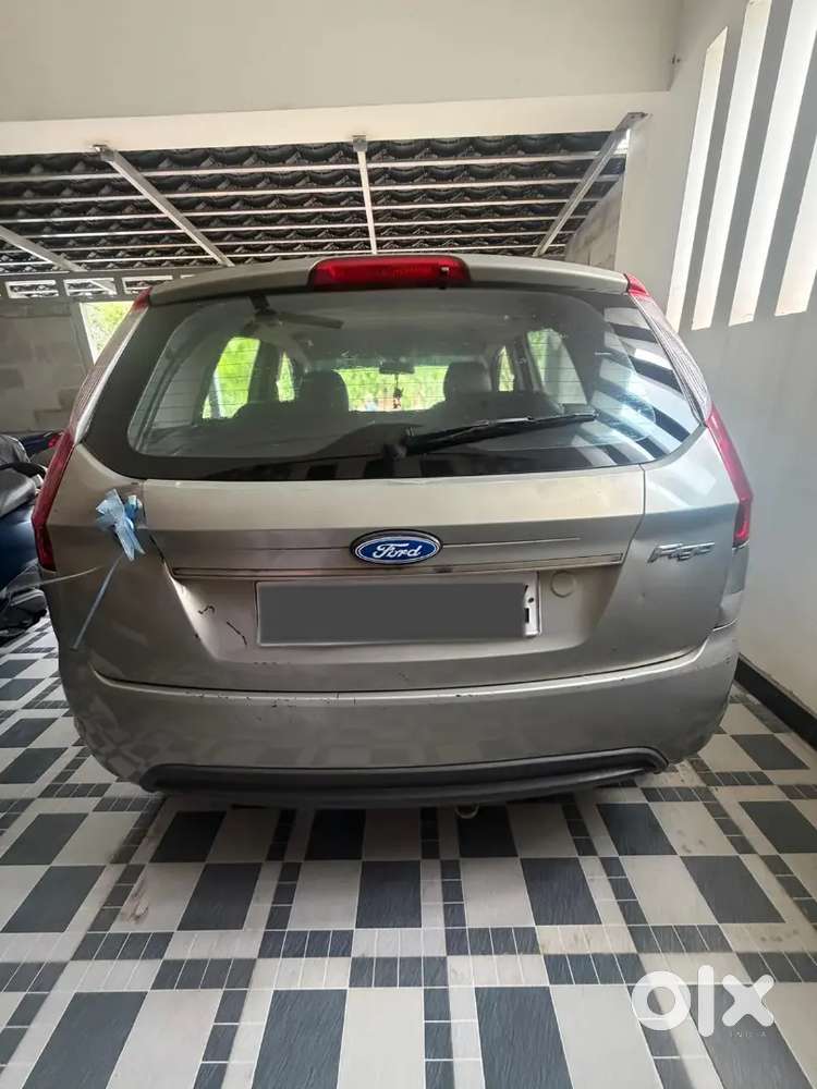 Ford Figo 1.2 Petrol 2010