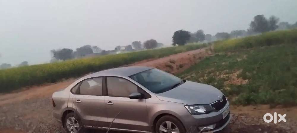 Skoda Rapid 1.6 Ambition 2018