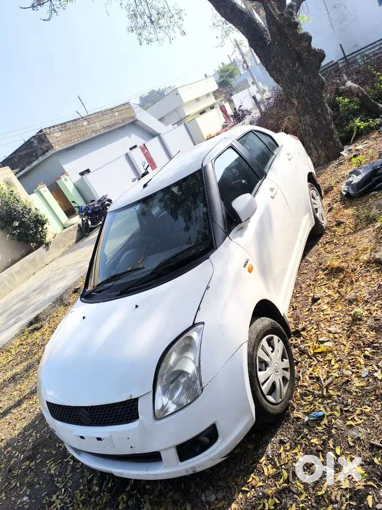 Maruti Suzuki Swift Dzire Tour 2015 Diesel 200000 Km Driven
