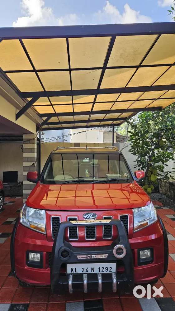 Mahindra Tuv 300 2017