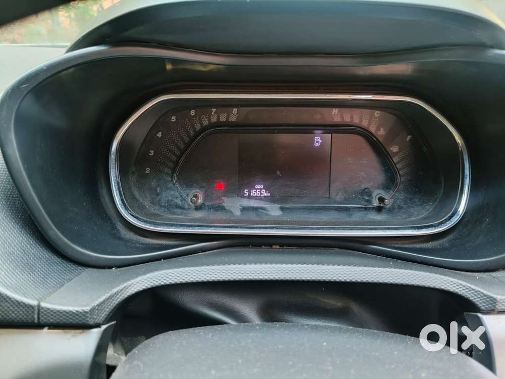 Tata Nexon 1.5 Revotorq Xm (s), 2022, Diesel
