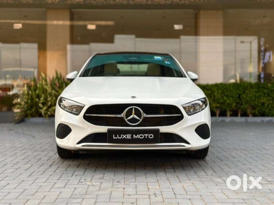 Mercedes-benz A-class Limousine 200, 2024, Petrol