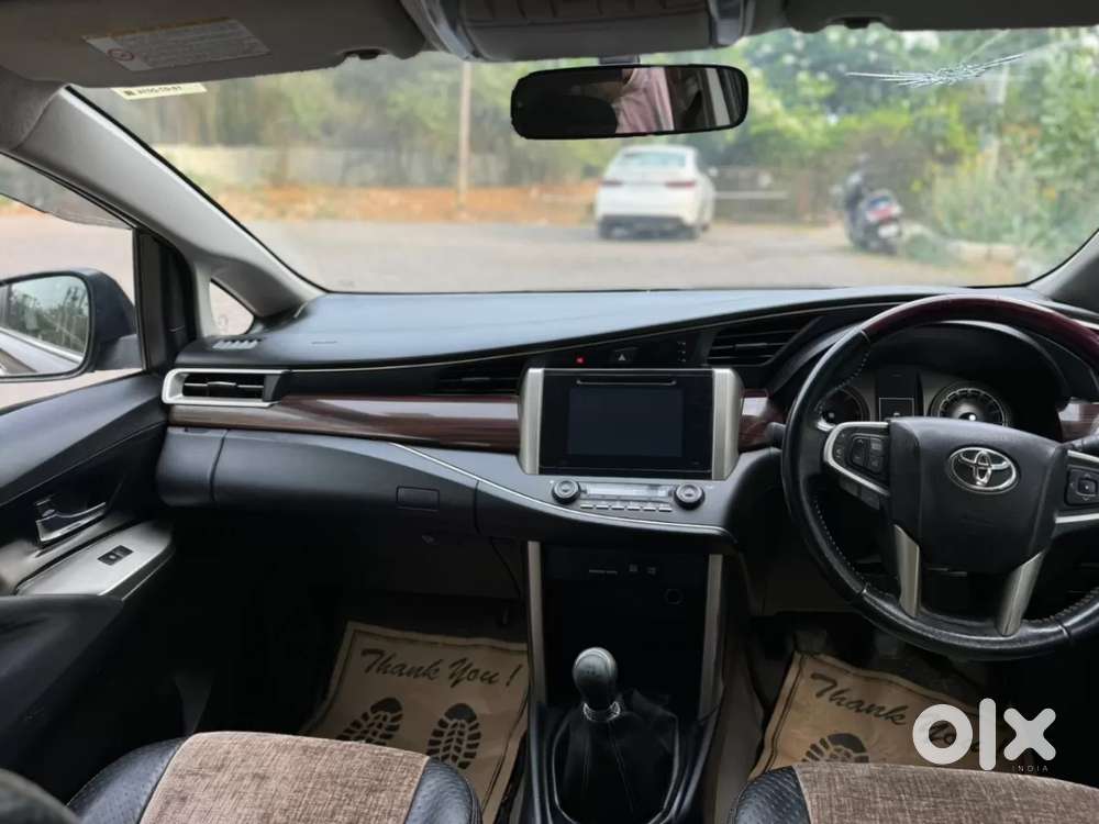 Toyota Innova Crysta 2.4 V 7 Str, 2016, Diesel