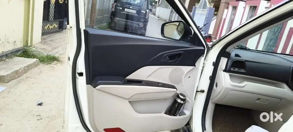 Mahindra Xuv300 2020 Diesel 120000 Km Driven