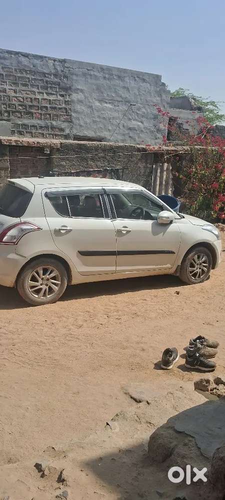 Maruti Suzuki Swift 2014 Diesel 132000 Km Driven