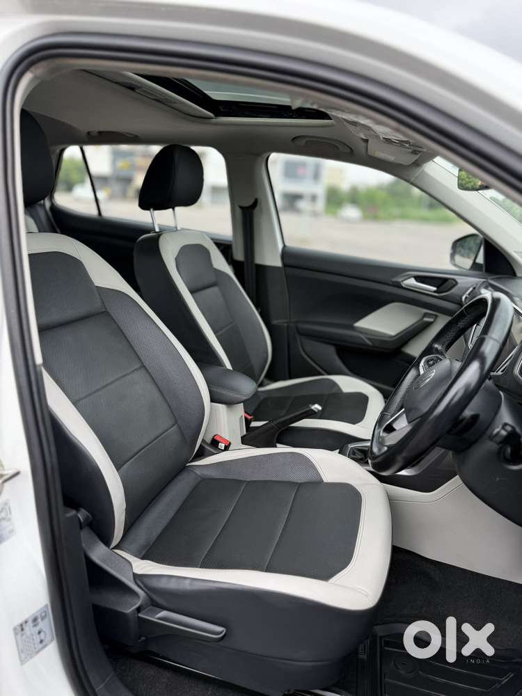 Volkswagen Taigun Topline 1.0 Tsi At (electric Seats), 2022, Petrol