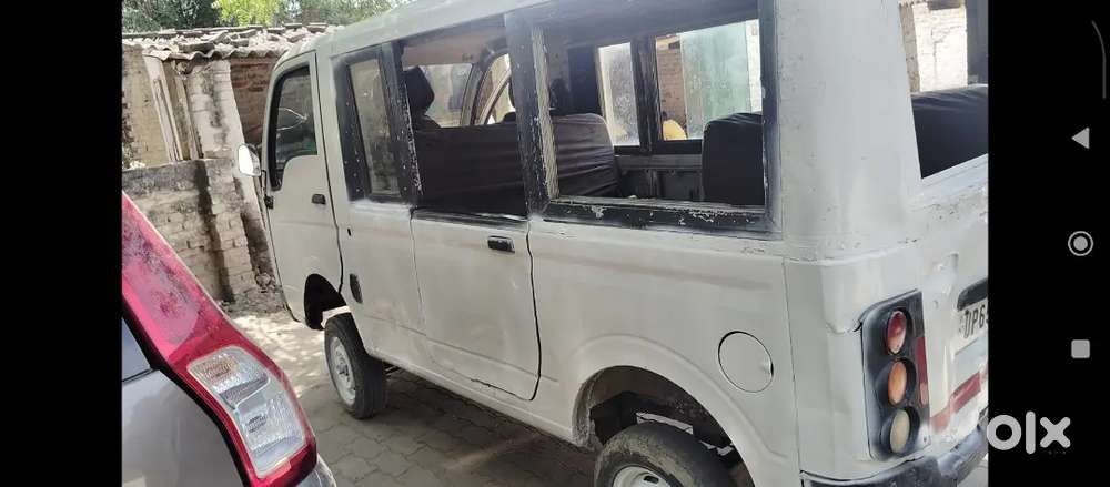 Tata Magic School Van