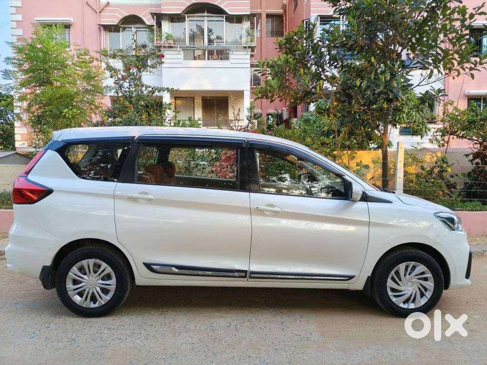 Maruti Suzuki Ertiga Vxi Shvs, 2020, Petrol