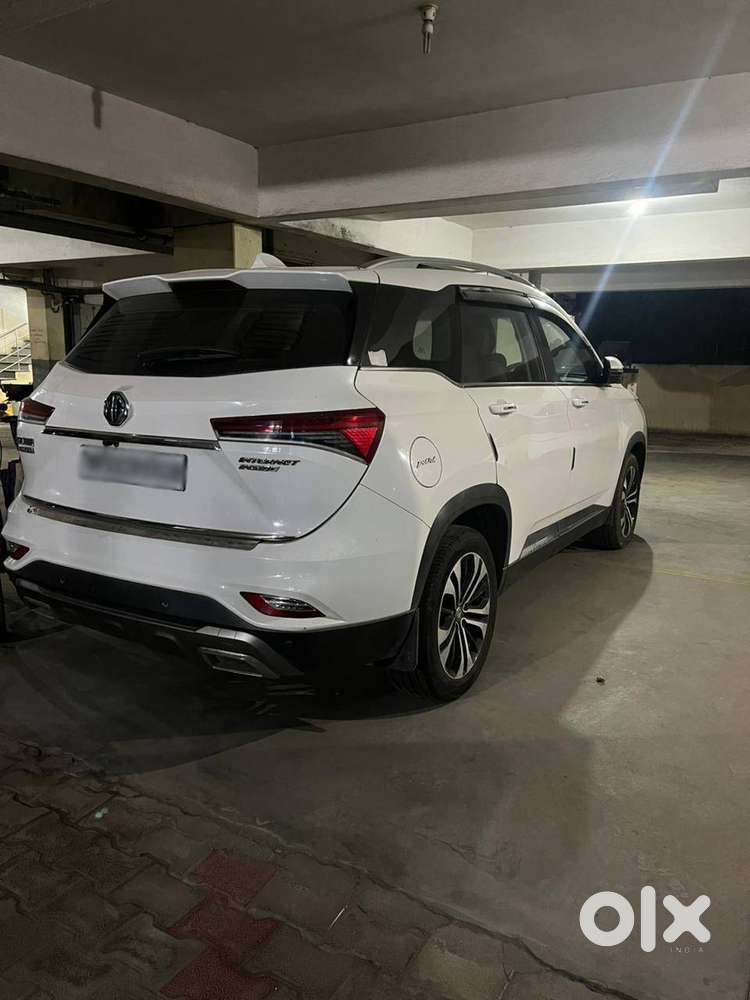 Mg Hector Plus (2023)