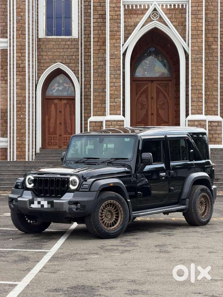 Mahindra Thar Roxx Mx5 Petrol At 2wd, 2025, Petrol