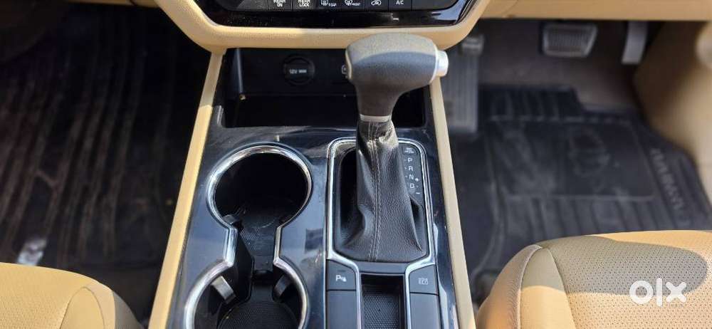Kia Carnival Prestige 9 Str, 2020, Diesel