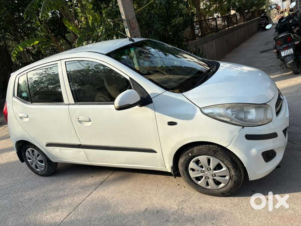 Hyundai I10 Sportz Model Year 2013