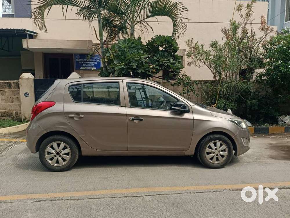 Hyundai I20 Sportz 1.4 Crdi 6 Speed Bs-iv, 2013, Diesel